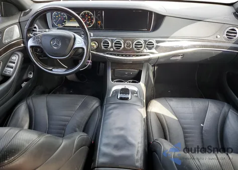 2016 Mercedes-Benz S 550 z USA, uszkodzony, nr VIN WDDUG8CB5GA210161